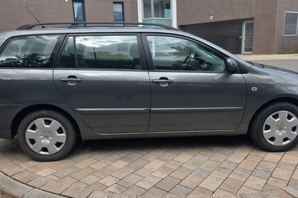 Toyota Corolla 261.000 km 2.900 &euro; Norderstedt b. Hamburg 22848