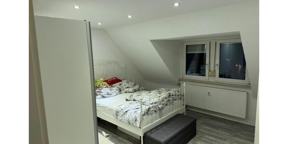 Dachgeschoßwohnung Würzburg Heuchelhof - 2 Zimmer, 58 m&sup2;, 800&euro; | Angebot:25403419