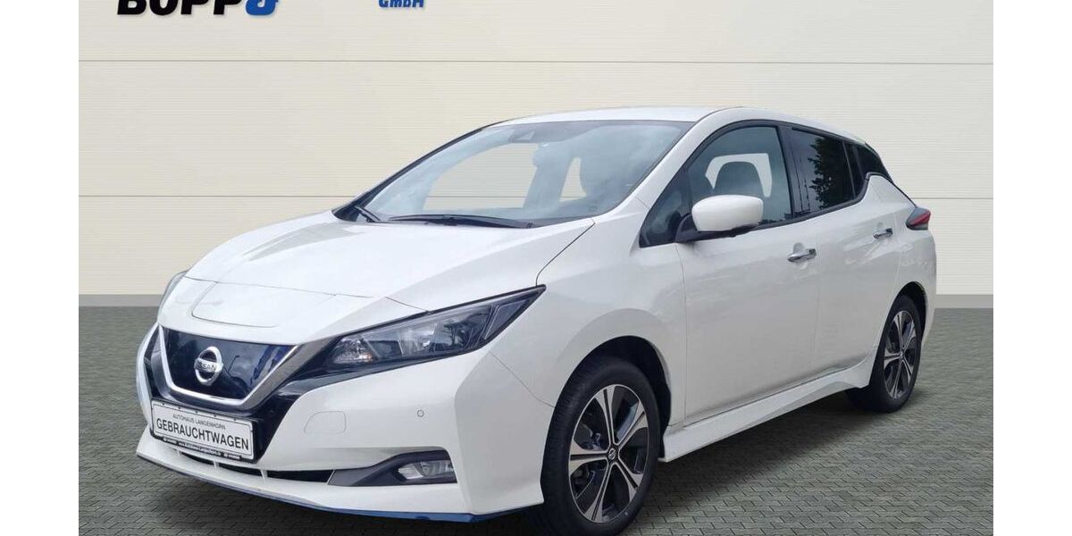 Nissan Leaf 22.363 km 15.960 &euro; Hamburg 22419