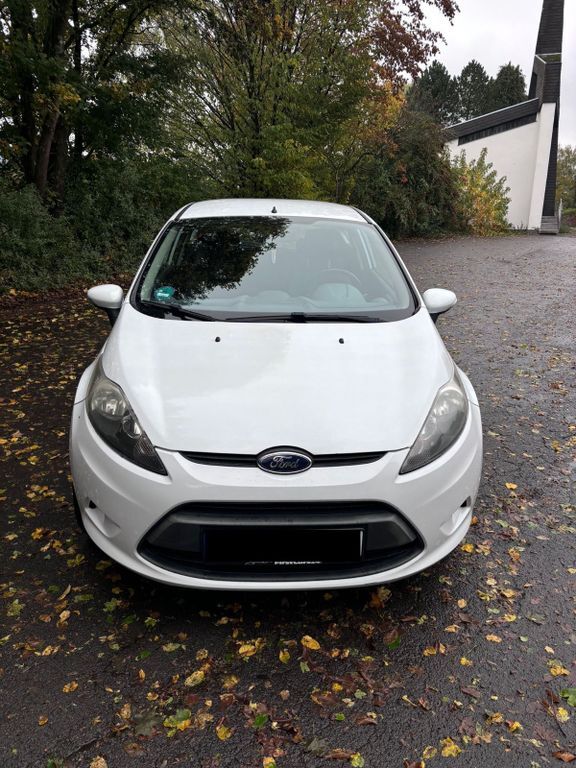 Ford Fiesta 143.300 km 2.800 € Kreuztal 57223