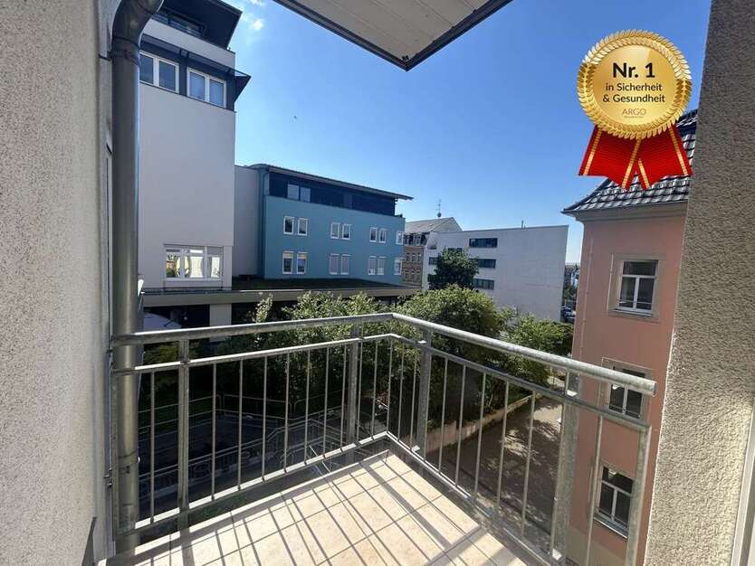 Wohnung zum Mieten in Dresden 456 € 33.22 m²