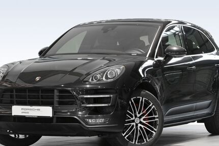 Porsche Macan 106.869 km 46.900 € Düsseldorf 40468