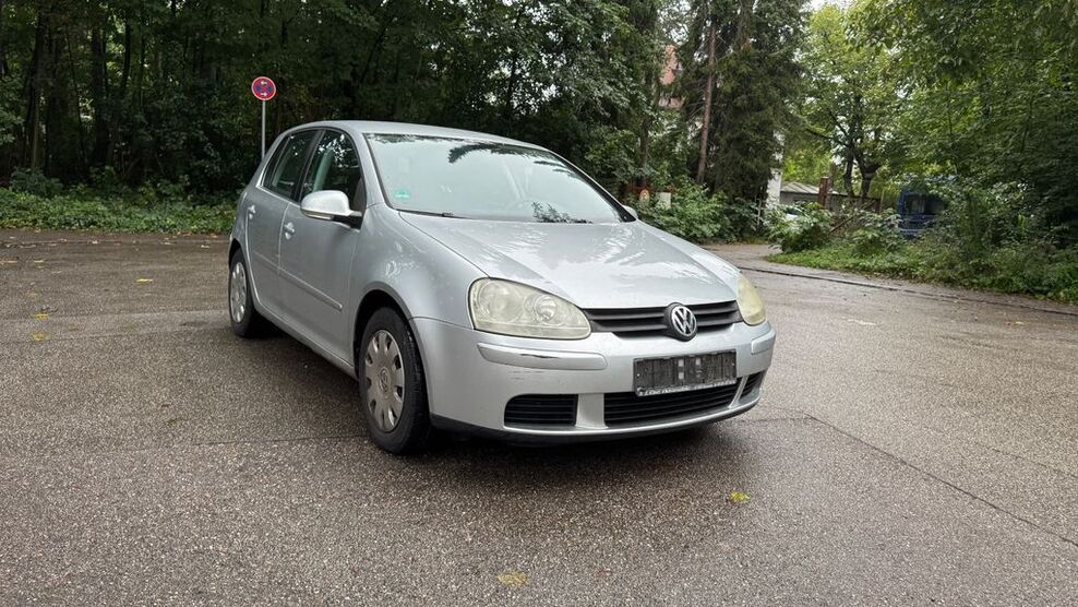 VW Golf 190.000 km 1.700 € München 81929