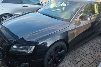 Audi A5 231.383 km 6.990 &euro; Hamburg 22045