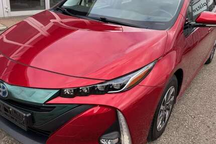 Toyota Prius 99.000 km 17.400 &euro; Uhingen 73066