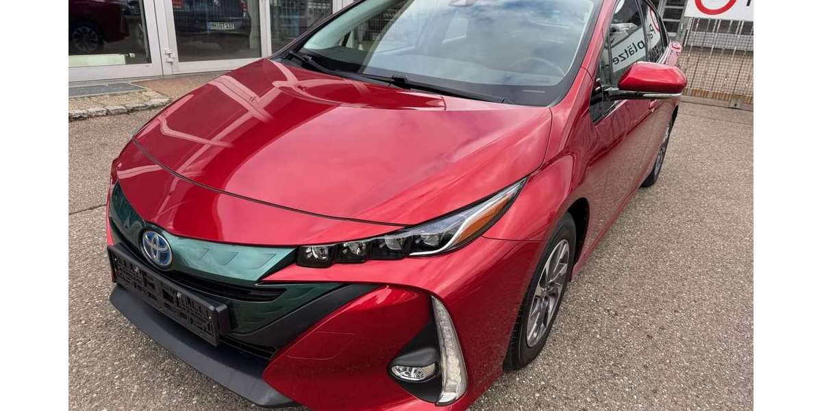 Toyota Prius 99.000 km 17.400 &euro; Uhingen 73066