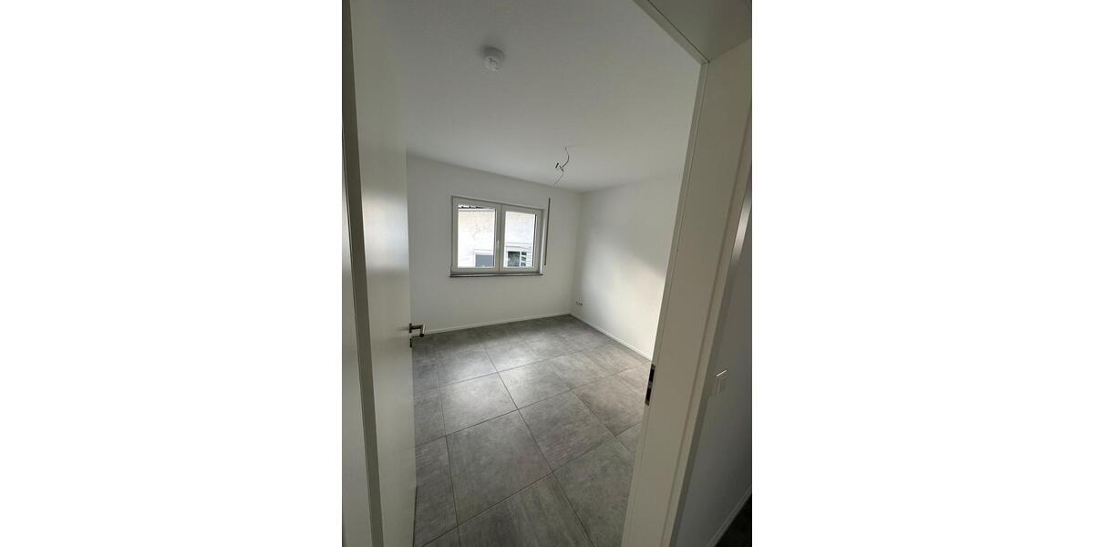 Maisonettenwohnung Künzelsau - 4 Zimmer, 87 m&sup2;, 1.045&euro; | Angebot:26024493