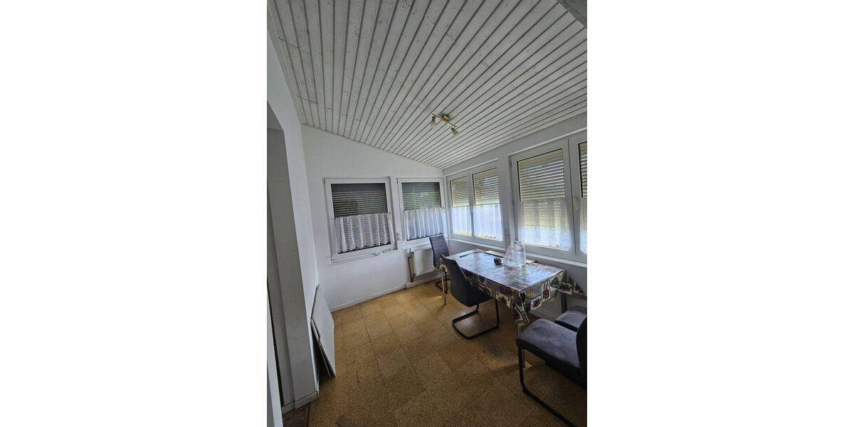 Etagenwohnung Kürzell Kürzell - 5 Zimmer, 160 m&sup2;, 249.000&euro; | Angebot:26418088