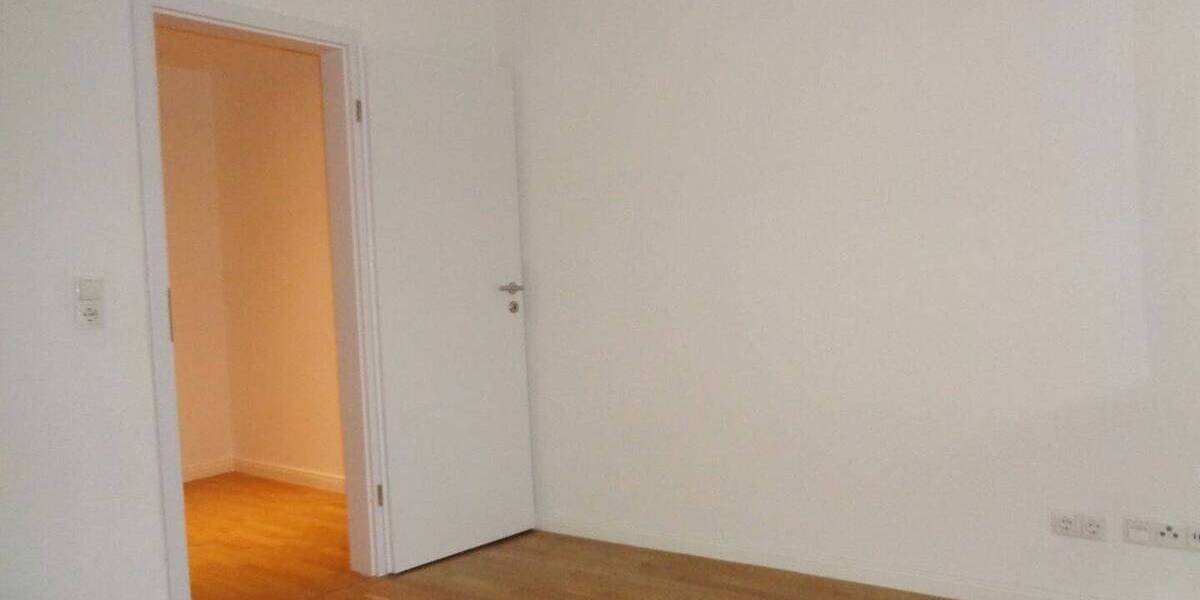 Einziehen und Wohlfühlen! 3 Zimmer- Wohnung mit Balkon, Einbauküche, Bad mit Wanne, Keller 3 zimmer