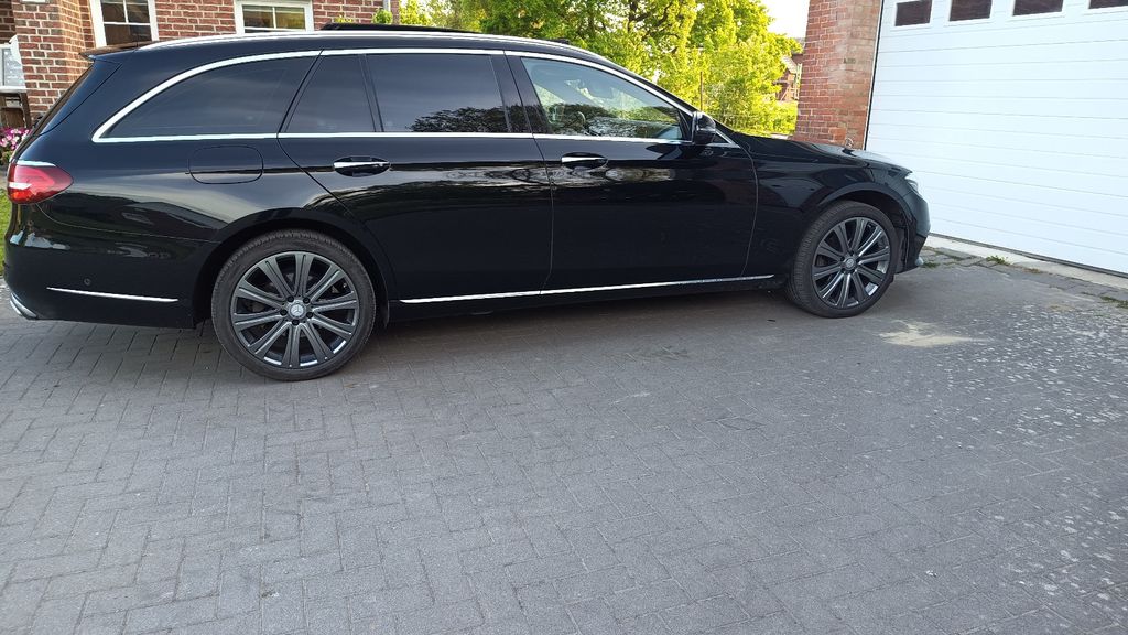 Mercedes-Benz E 220 191.000 km 18.750 &euro; Cadenberge 21781
