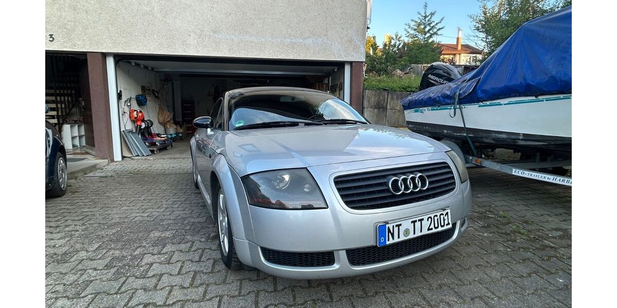 Audi TT 160.000 km 4.500 &euro; Neuffen 72639