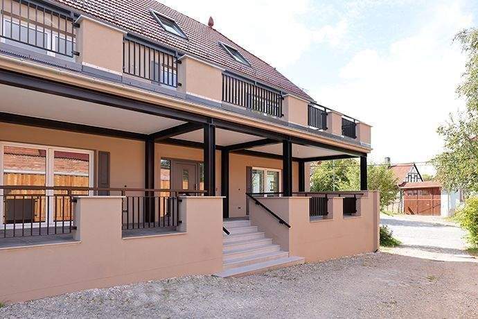 Haus mit 300 m² Wfl.Erstbezug nach KernsanierungEnergiekl. A+ 7 zimmer