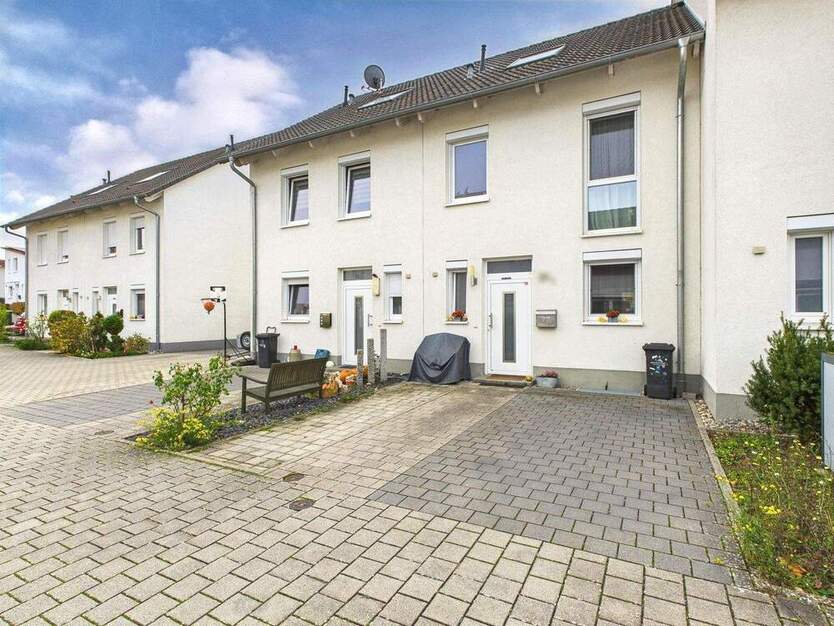 Modernes Reihenmittelhaus mit hochwertiger Ausstattung, - ruhig und zentral in Magstadt 4 zimmer