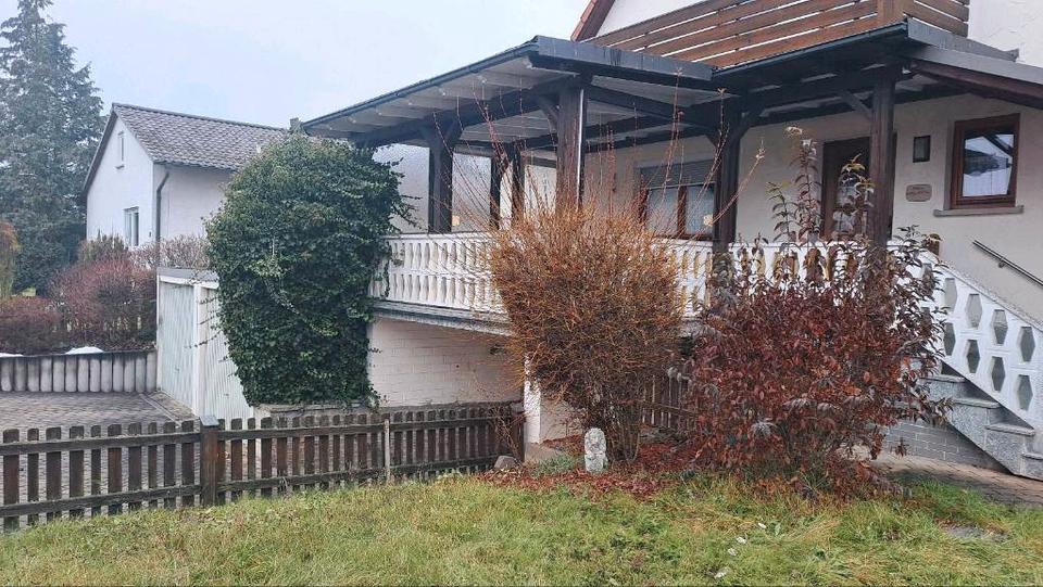 Einfamilienhaus Lichtenfels - 7 Zimmer, 144 m&sup2;, 335.000&euro; | Angebot:25755550