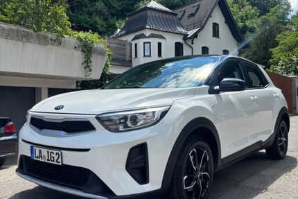 Kia Stonic 79.555 km 12.099 &euro; Landshut 84028