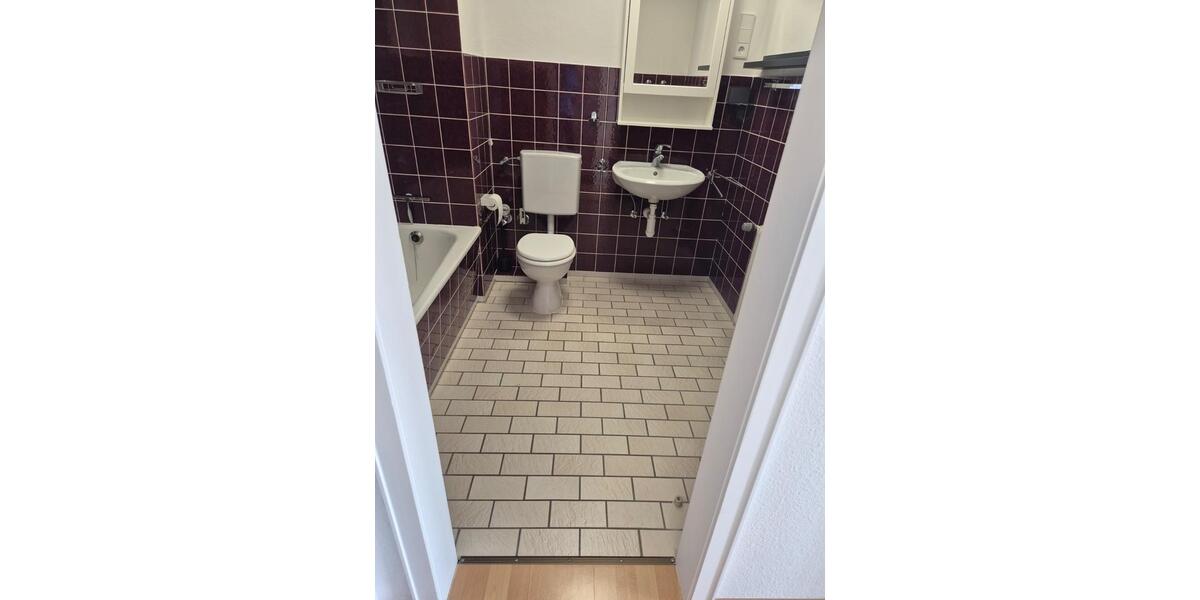 Etagenwohnung Bielefeld Heepen - 2 Zimmer, 70 m&sup2;, 138.000&euro; | Angebot:25594034