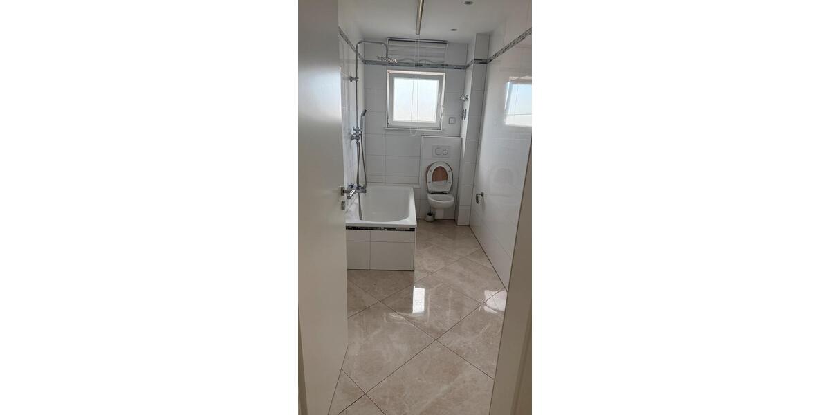 Etagenwohnung Pohlheim - 3 Zimmer, 85 m&sup2;, 1.200&euro; | Angebot:26348426