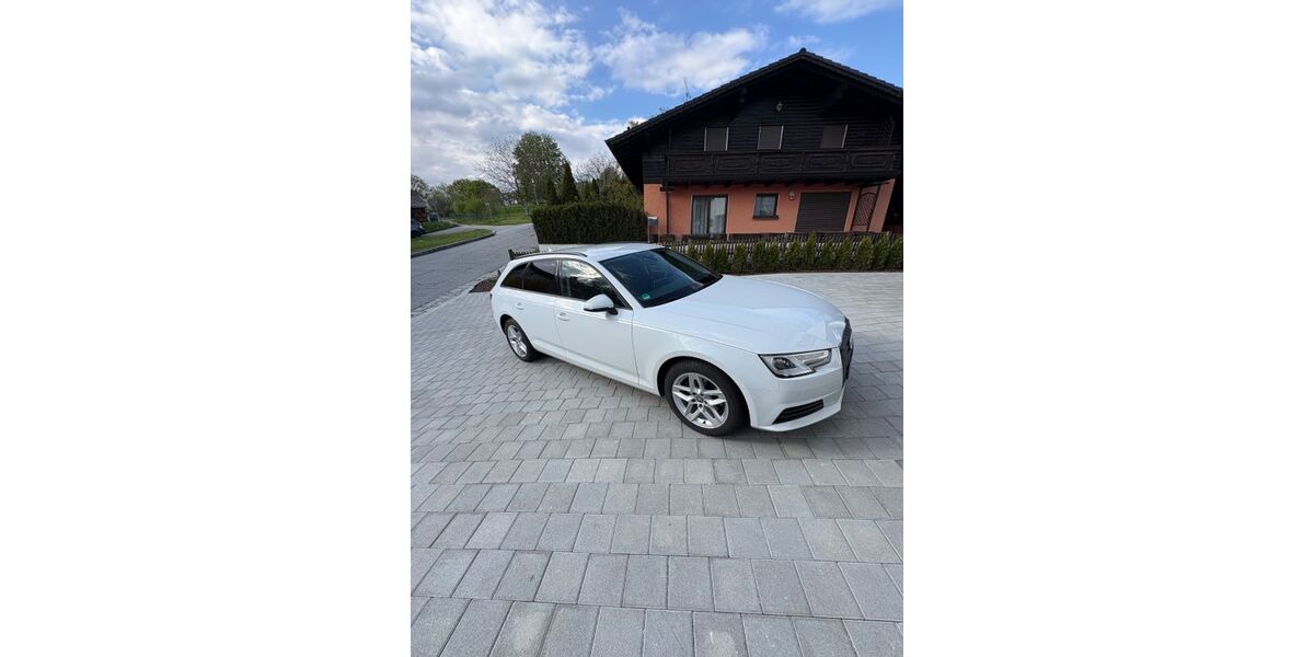 Audi A4 176.600 km 12.900 &euro; Winzer 94577