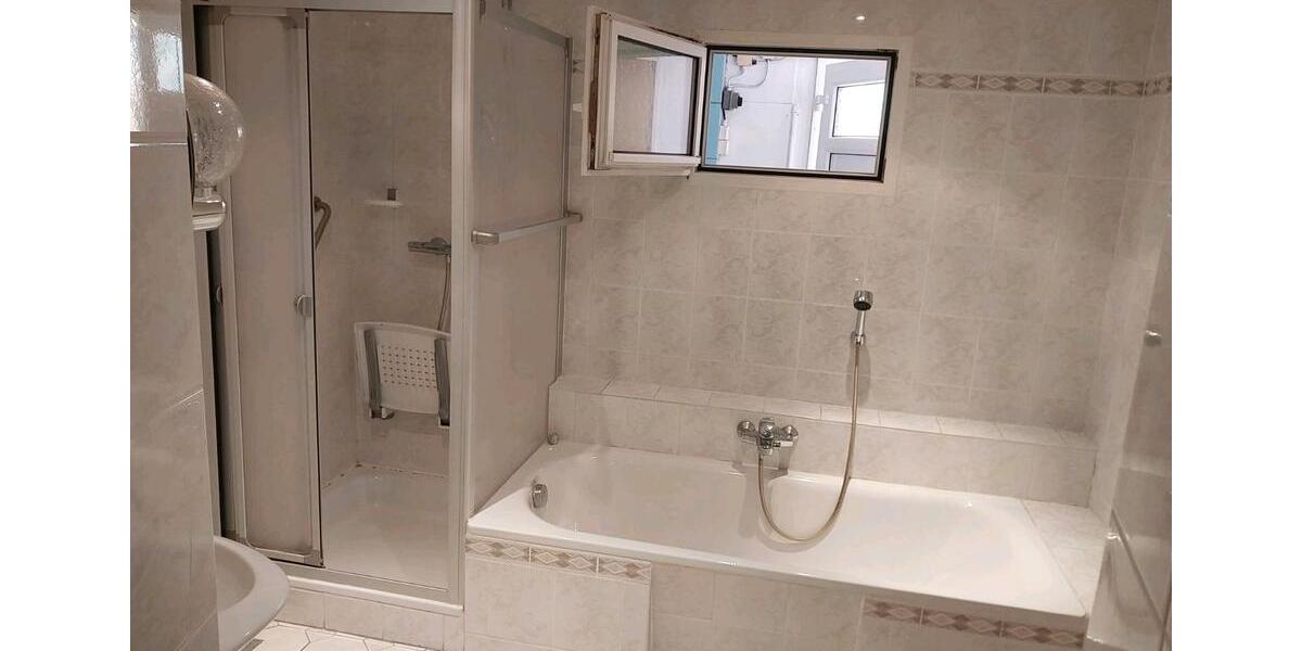 Reihenhaus Pößneck - 6 Zimmer, 112 m&sup2;, 89.000&euro; | Angebot:26656233
