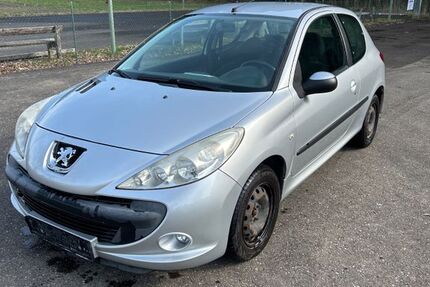 Peugeot 206 145.000 km 2.500 &euro; Ichenhausen 89335