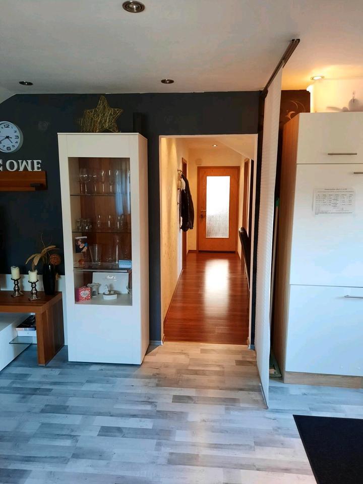 2,5 Zimmer Wohnung DG 82m2 in 72505 Göggingen zu Vermieten