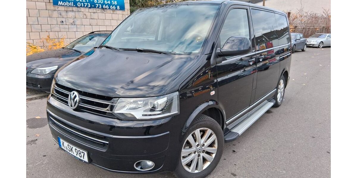 VW T5 Transporter 205.000 km 17.500 € Köln 51105