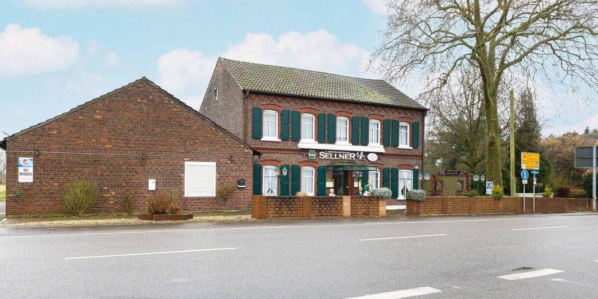 Mehrfamilienhaus, Wohnhaus Moers Kapellen-Mitte - 1 Zimmer, 220 m&sup2;, 699.000&euro; | Angebot:21701253