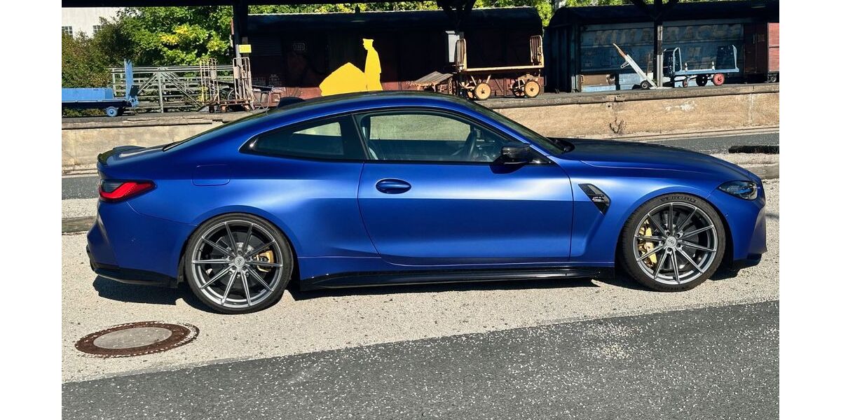 BMW M4 4.992 km 99.999 &euro; Neuenmarkt 95339