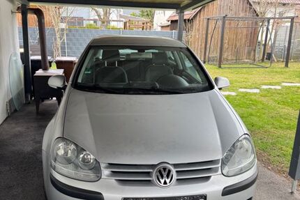 VW Golf 177.000 km 1.000 &euro; Trossingen 78647