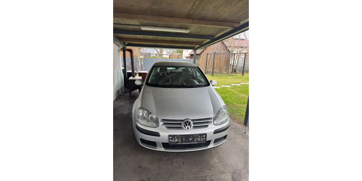 VW Golf 177.000 km 1.000 &euro; Trossingen 78647