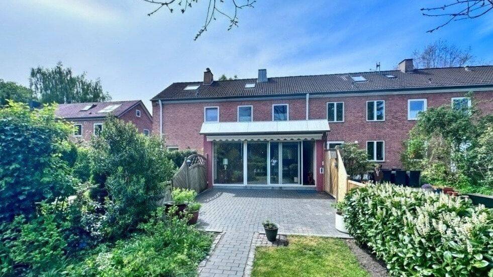 Reihenmittelhaus Flensburg Westliche Höhe - 5 Zimmer, 116 m&sup2;, 338.000&euro; | Angebot:26891642