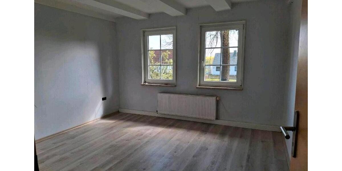 Reihenhaus Schöppenstedt - 5 Zimmer, 120 m&sup2;, 800&euro; | Angebot:26323171