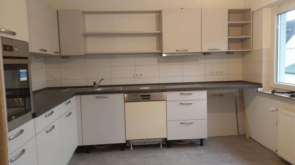 Etagenwohnung Allendorf (Lumda) - 7 Zimmer, 185 m&sup2;, 1.300&euro; | Angebot:26396957