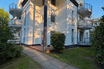 Hochwertige 2-Zi. Whg. in Westercelle TOP LAGE*EBK*Balkon*Carport