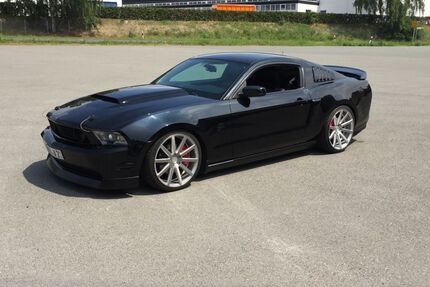Ford Mustang 93.000 km 21.500 &euro; Borgentreich 34434