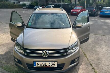 VW Tiguan 104.000 km 10.300 &euro; Frankfurt am Main 60386