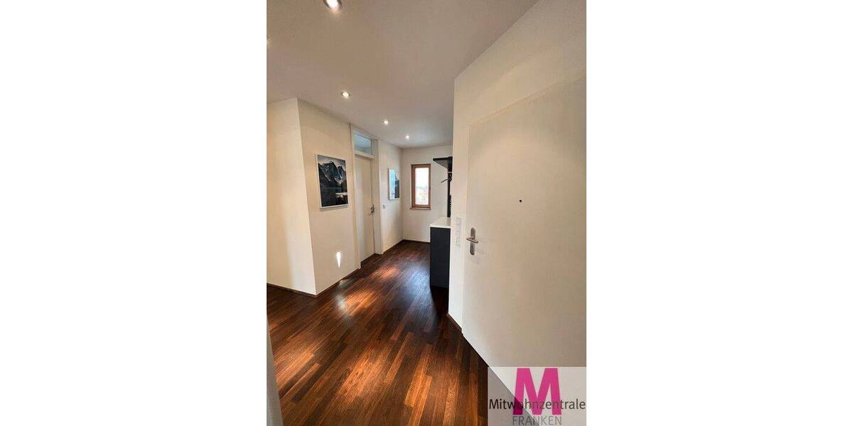 Etagenwohnung Schwabach - 3 Zimmer, 135 m&sup2;, 1.885&euro; | Angebot:26766919