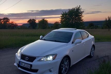 Lexus IS 350 270.000 km 6.600 &euro; Neulingen 75245