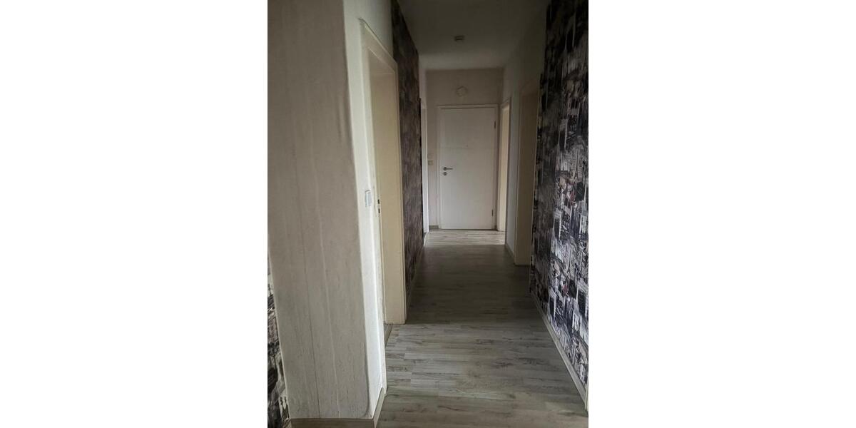Erdgeschoßwohnung Borken (Hessen) - 4 Zimmer, 80 m&sup2;, 850&euro; | Angebot:26354954