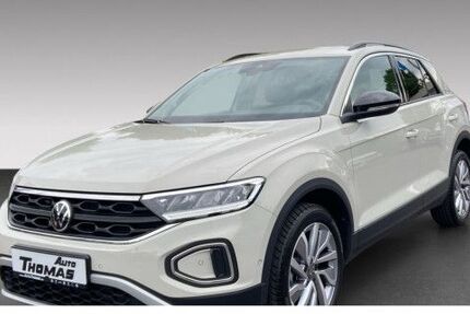 VW T-Roc 7.652 km 24.690 &euro; Bad Honnef 53604