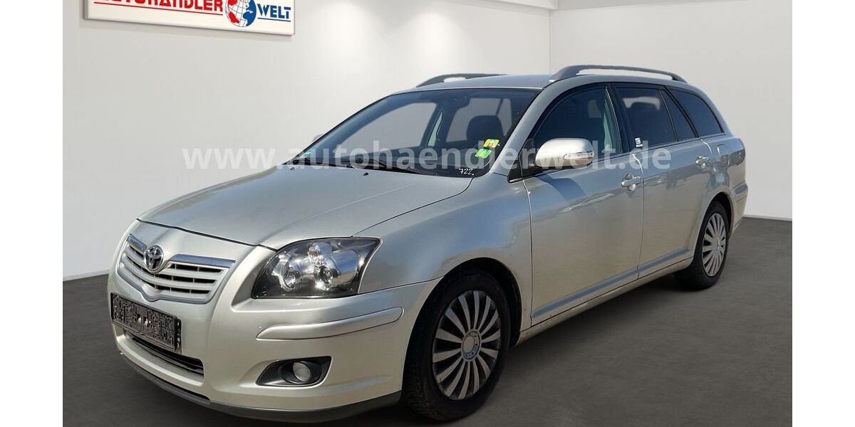 Toyota Avensis 222.939 km 2.899 &euro; Brehna 06796