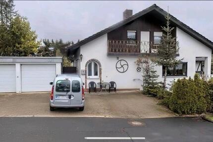 Haus Buchen (Odenwald) - 8 Zimmer, 200 m&sup2;, 390.000&euro; | Angebot:26149707