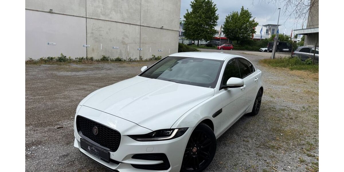 Jaguar XE 128.000 km 20.790 &euro; Filderstadt / bei Stuttgart 70794