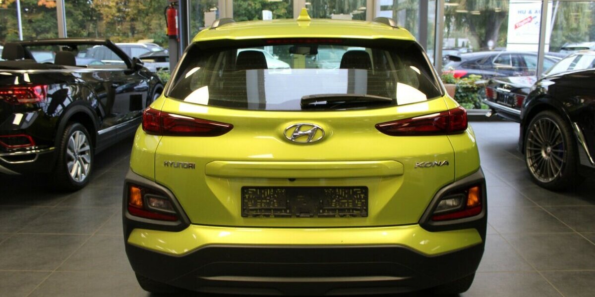 Hyundai Kona 1.0 T-GDI 115.043 km 11.980 € Euskirchen 53881