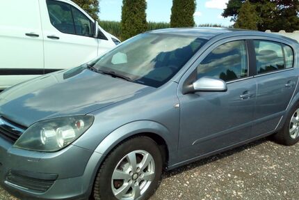 Opel Astra 199.000 km 1.690 &euro; Wald-Walbertsweiler 88639