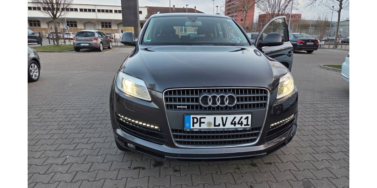 Audi Q7 166.666 km 22.000 &euro; Pforzheim 75172