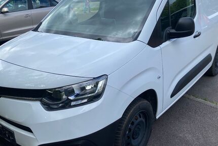 Toyota Proace City 90.000 km 10.999 &euro; Saarbrücken 66119