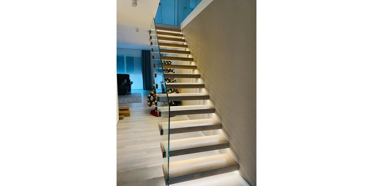 Einfamilienhaus Blomberg - 6 Zimmer, 220 m&sup2;, 649.000&euro; | Angebot:27071856