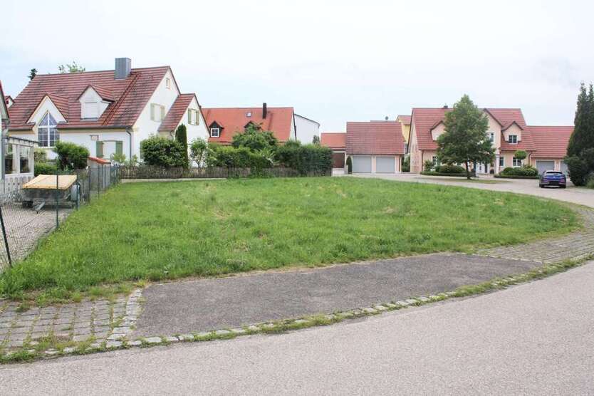Grundstück zu verkaufen in Hilgertshausen-Tandern 450.000 € 595 m²