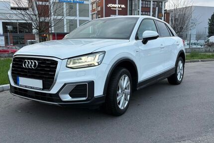 Audi Q2 109.000 km 16.990 &euro; Stuttgart 70197